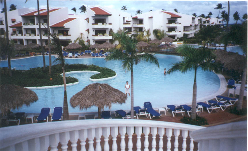 hotelPool